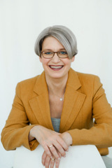 Porträtfoto von Sabine Thier